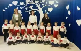 Zdjęcie grupowe Maluch&oacute;w